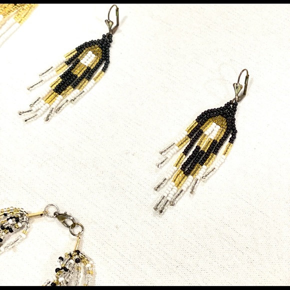 Colombian traditional handmade set Necklace, earrings and bracelet - Picture 3 of 3